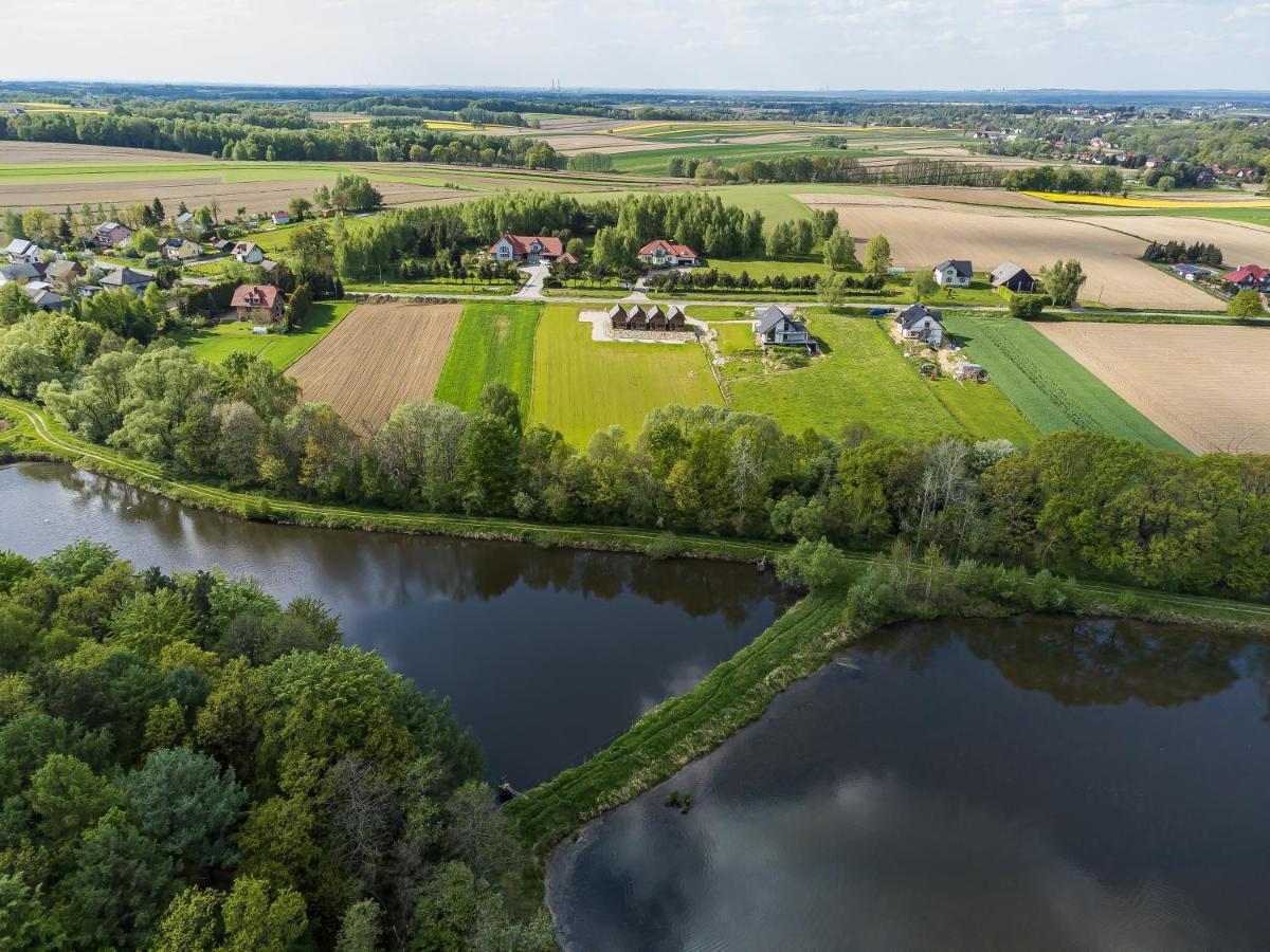 Wycisznia - Drewniane Domki Caloroczne Gieraltowiczki Exterior foto